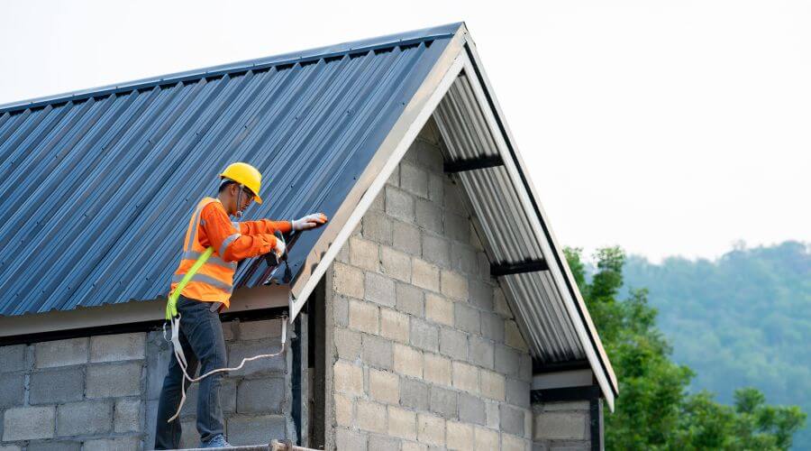 Expert top industrial roofings services in Swengel, PA